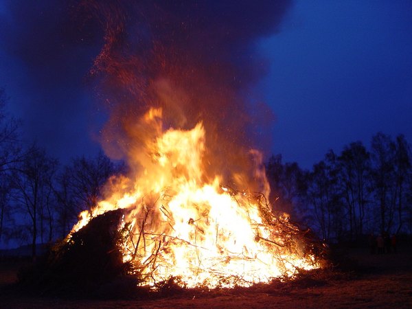 Osterfeuer2006